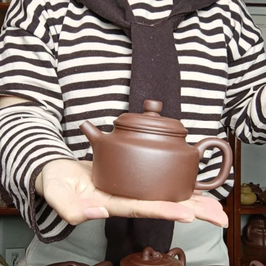 微***蓝紫砂茶壶原矿底曹青  容量220cc。