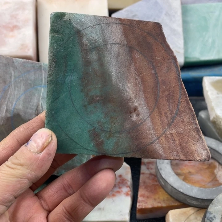 ᝰ****石英质玉未镶嵌定制