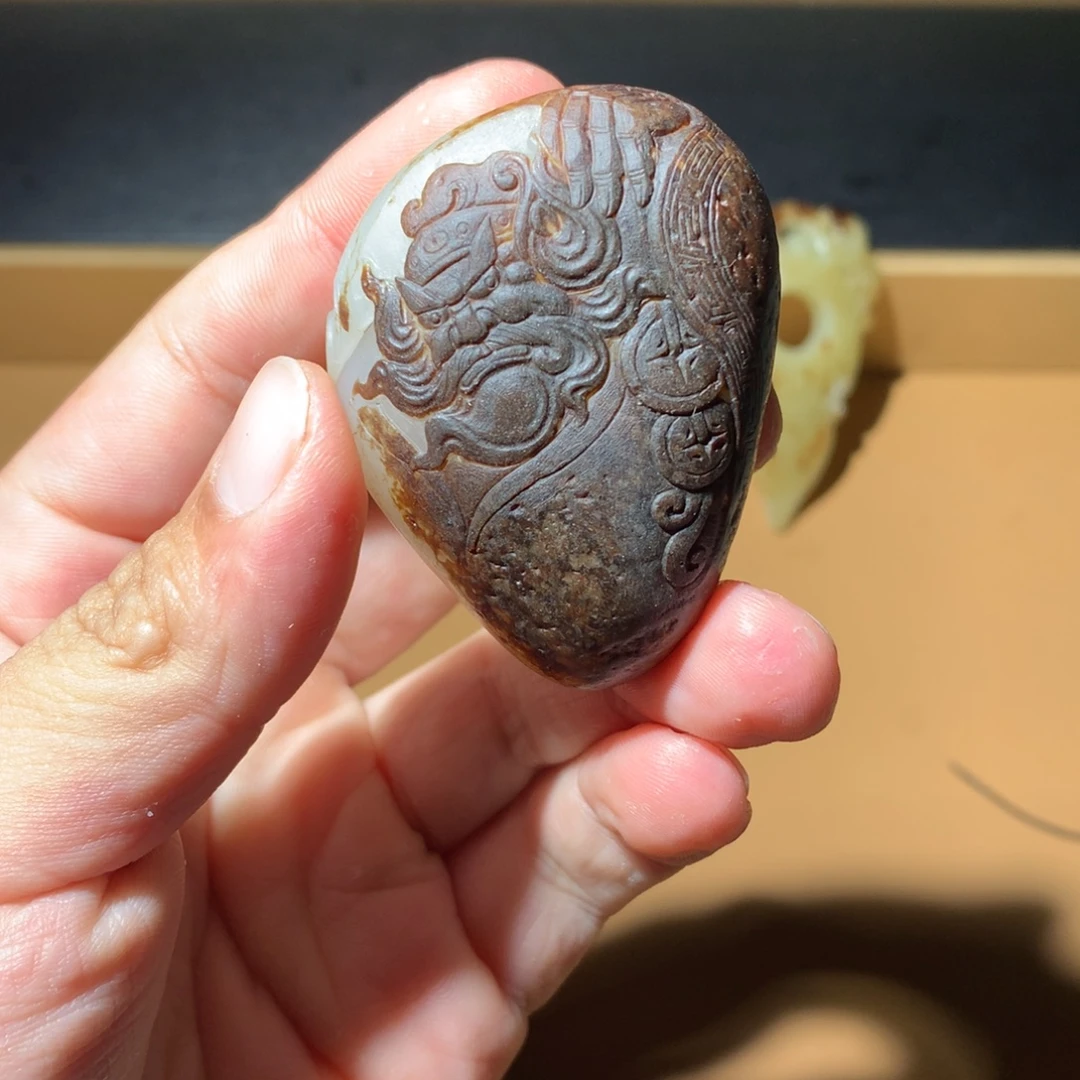 和田玉（糖玉）未镶嵌挂件