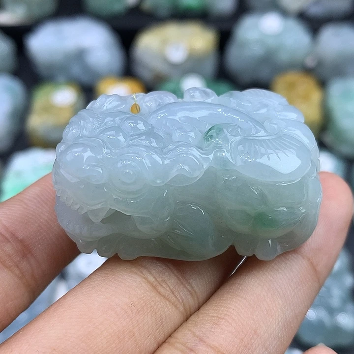 翡翠未镶嵌颈饰天然缅甸翡翠