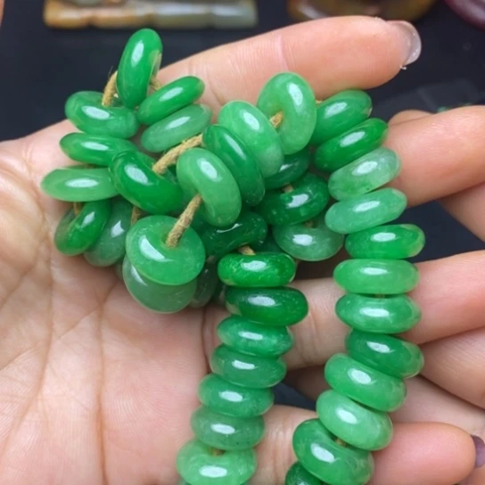 白玉菩提吊坠摆件