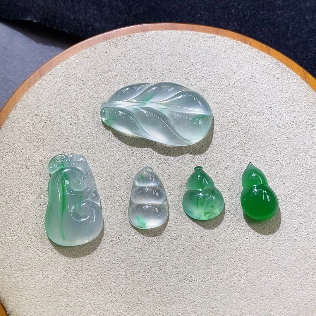 翡翠散珠每个不同价，多样性发其一