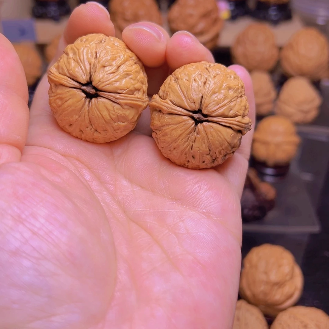 文玩核桃吊坠8w溜溜球37尺