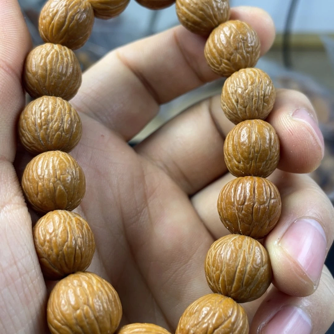 猴头核桃吊坠嗯、嗯