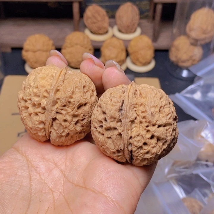 把件文玩核桃    68