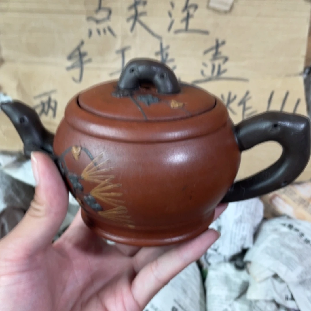 茶壶紫砂老厂紫砂壶一件？