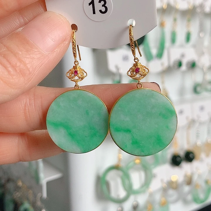 翡翠耳饰18K金镶嵌翡翠