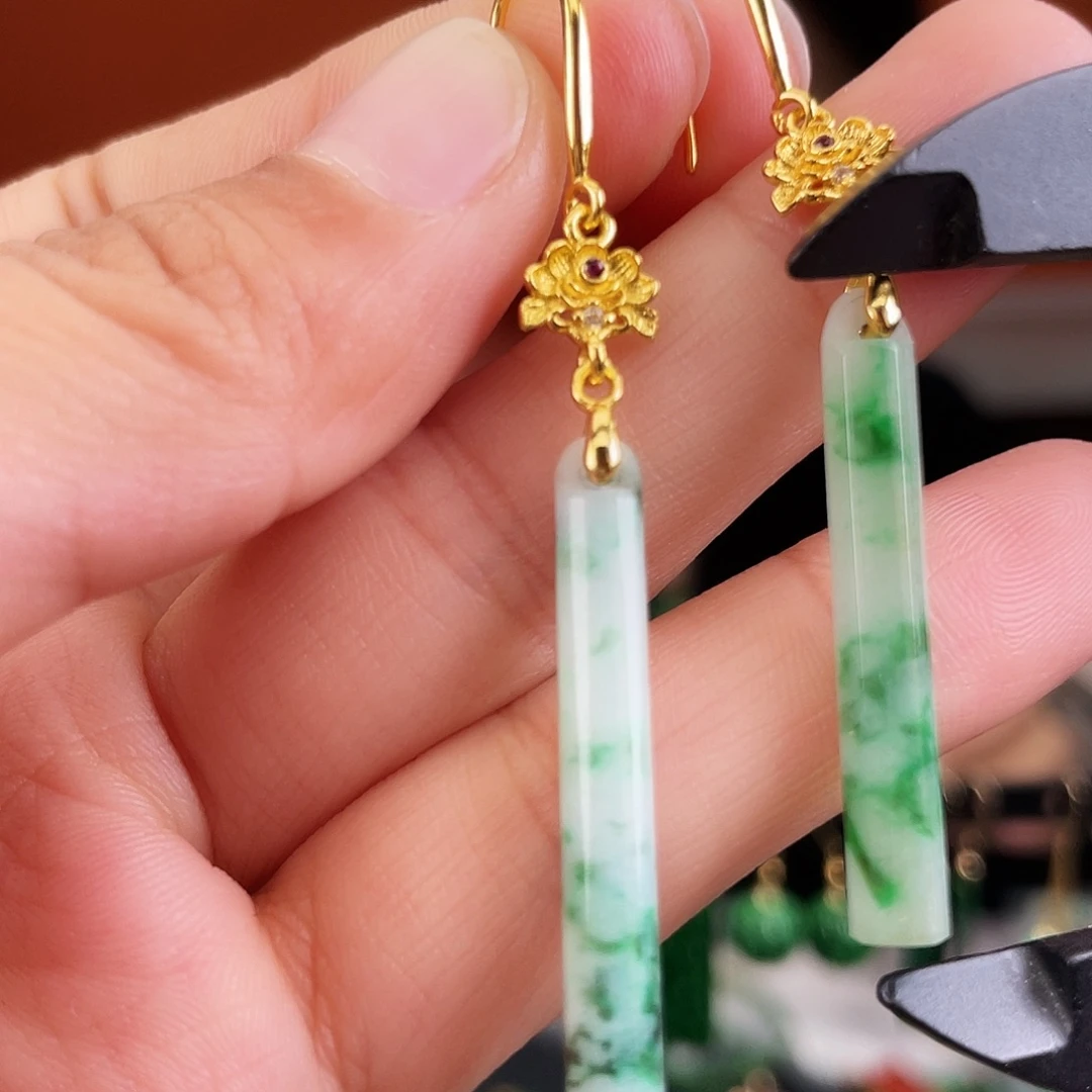 翡翠未镶嵌耳饰饰品