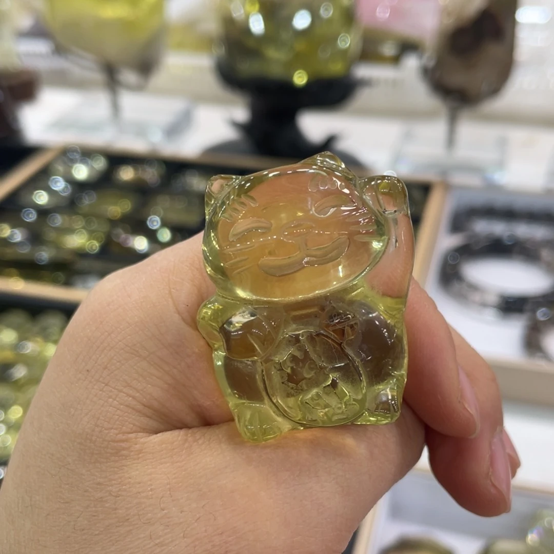 黄晶招财猫摆件未镶嵌
