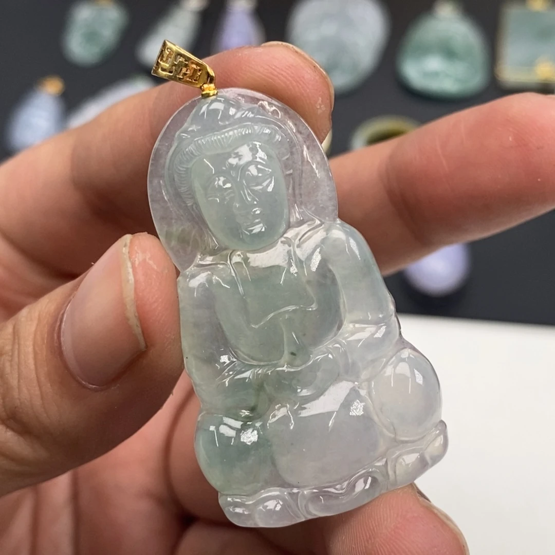 翡翠18K金镶嵌颈饰翡翠