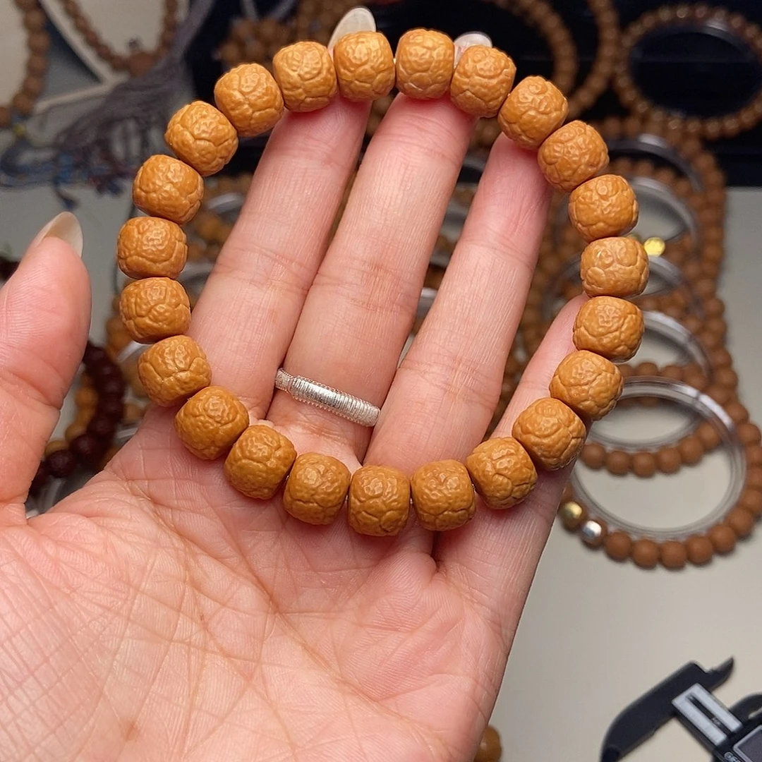 猴头核桃手串全品猴头饕餮尺寸11左右