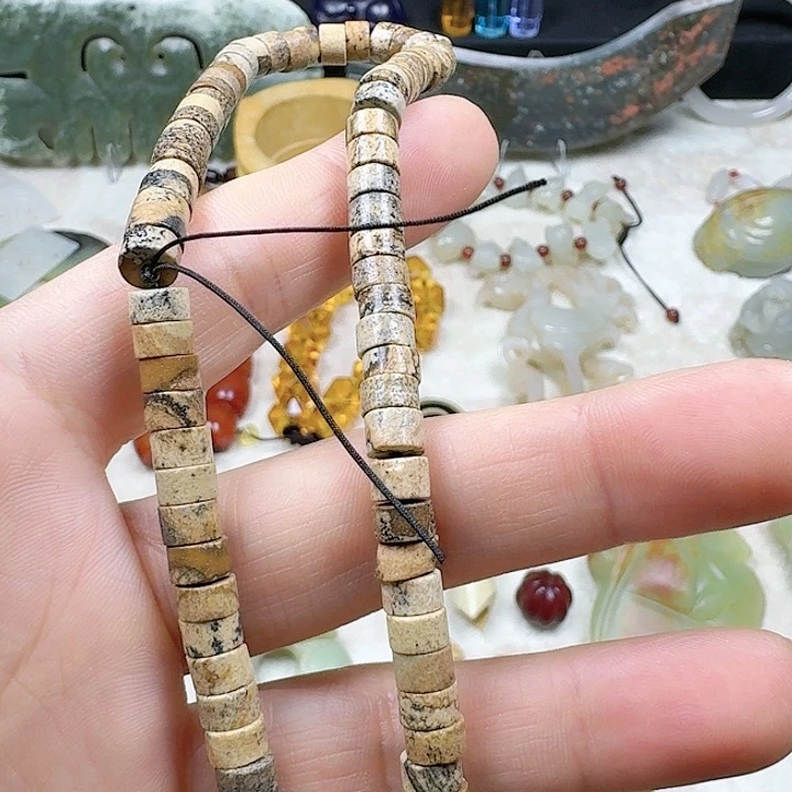 和田玉（糖玉）车挂未镶嵌