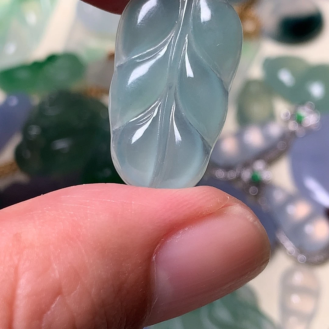 定制翡翠18K金镶嵌翡翠叶子