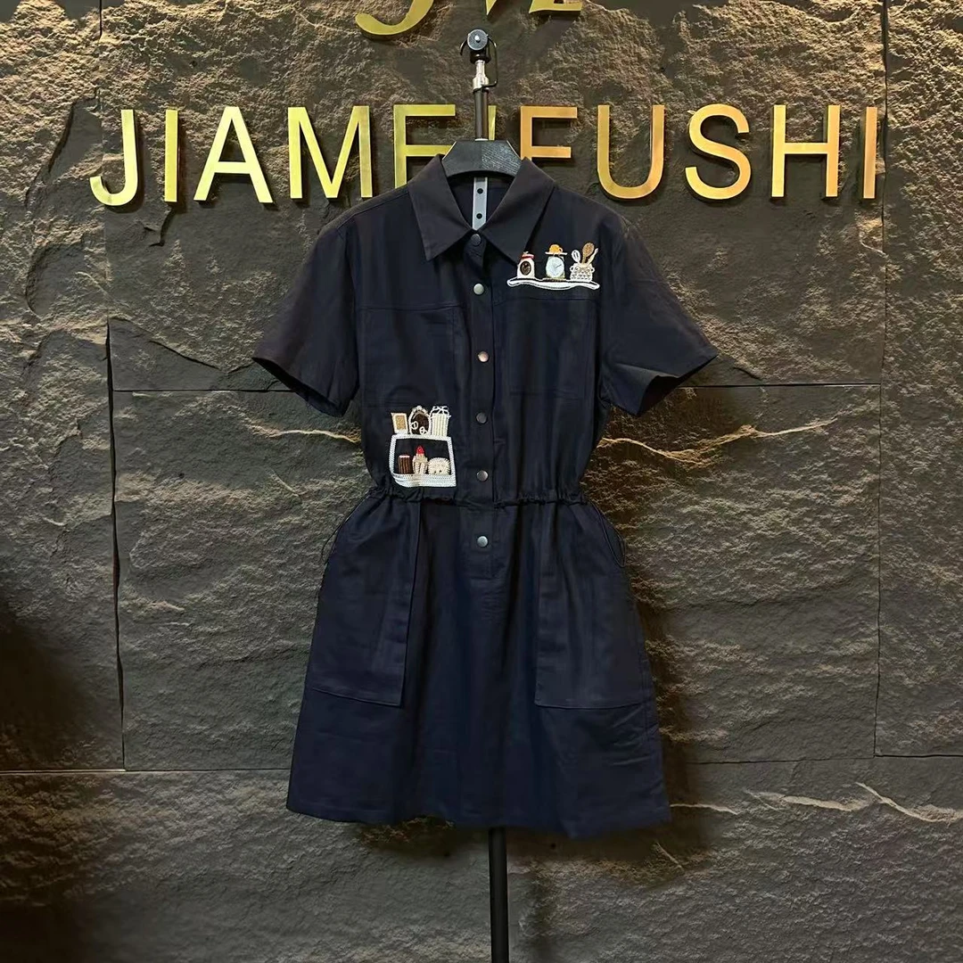 （现货）新款夏季藏蓝色翻领短袖刺绣拼接收腰连衣裙1276