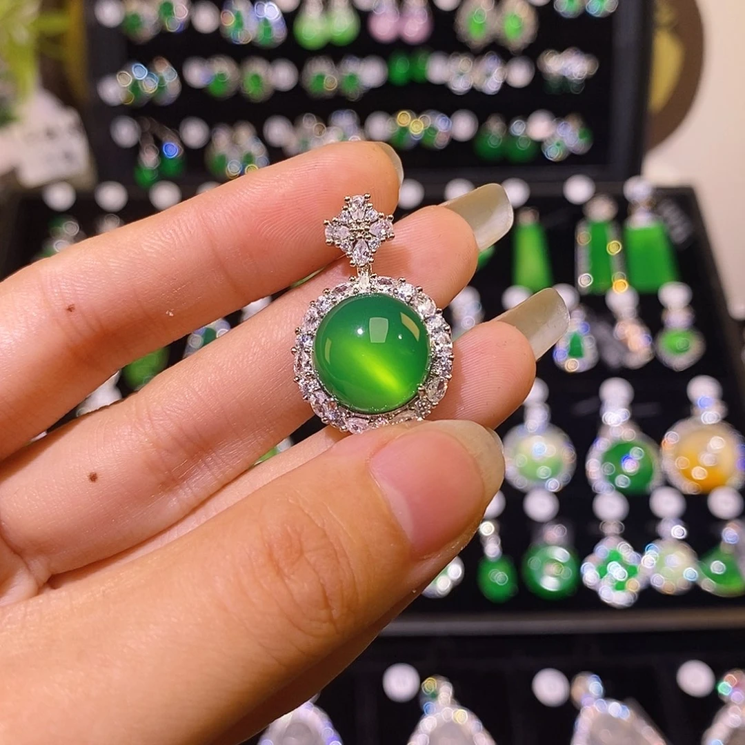 玛瑙/玉髓颈饰合金