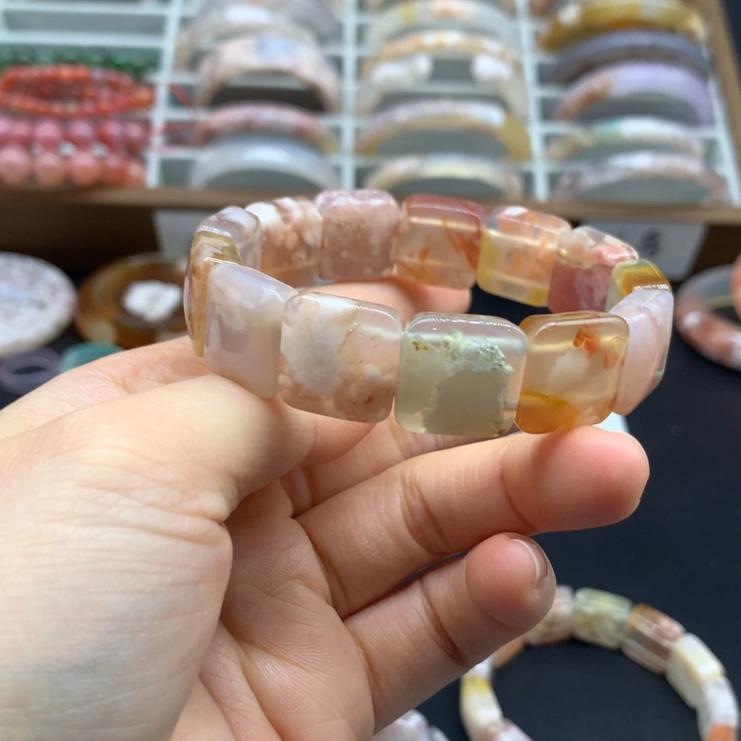 【闪购商品】玛瑙/玉髓手链未镶嵌L**y