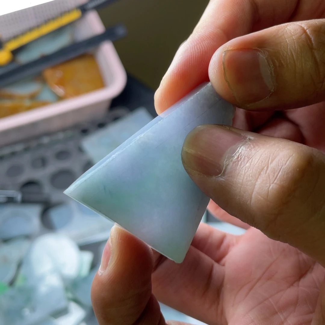 未镶嵌定制翡翠