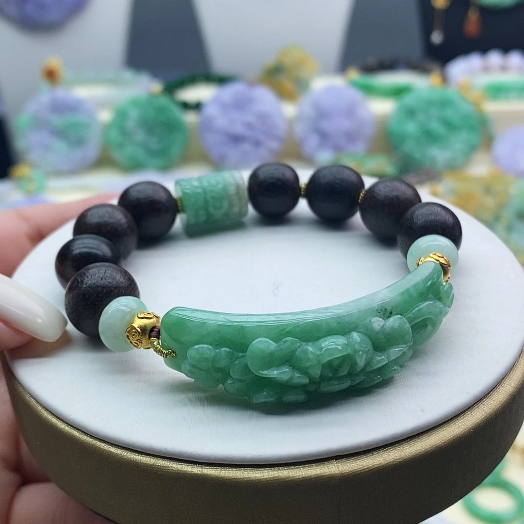 翡翠未镶嵌手串手牌