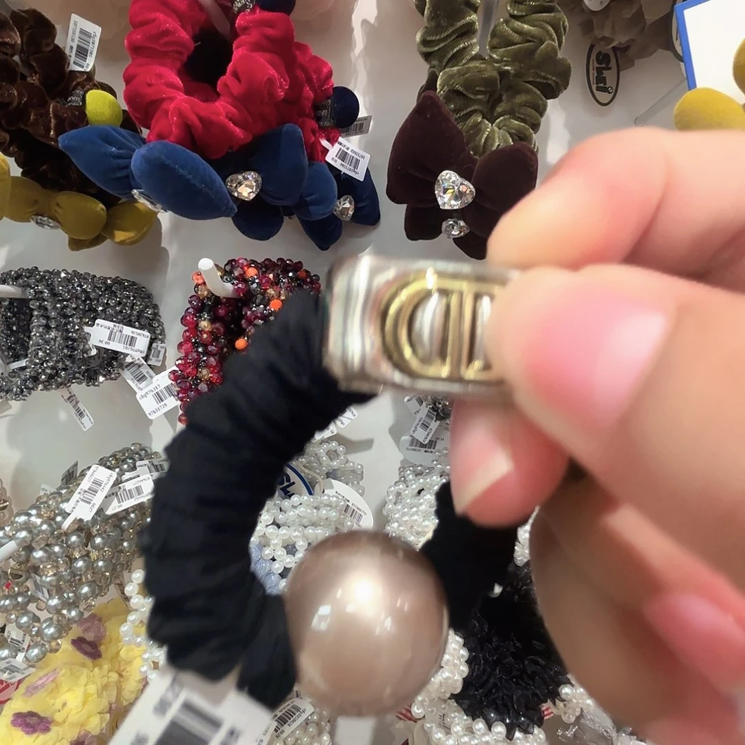 布艺铁合金6406发圈