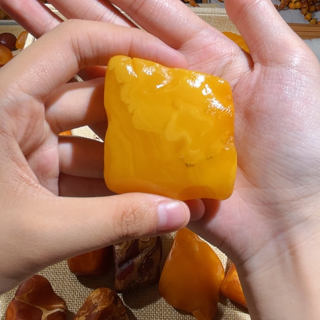 琥珀颈饰未镶嵌蜜蜡全皮手把