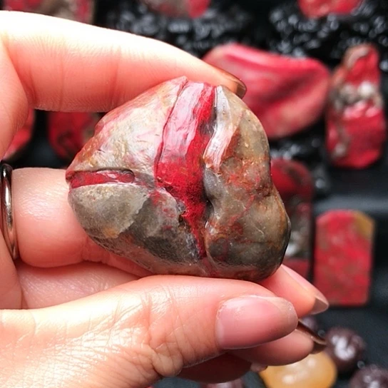 昌化石昌化鸡血石原石