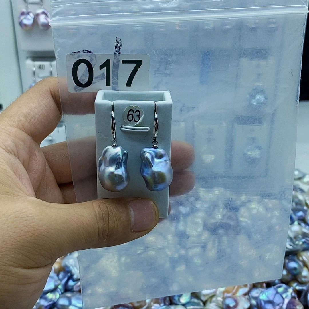 淡水珍珠合金颈饰