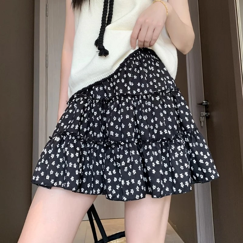 黑色碎花半身裙女夏季2025新款小个子高腰显瘦a字短裙蛋糕裙半裙