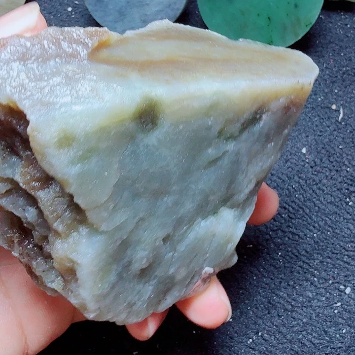 和田玉（糖玉）未镶嵌珠宝半成品