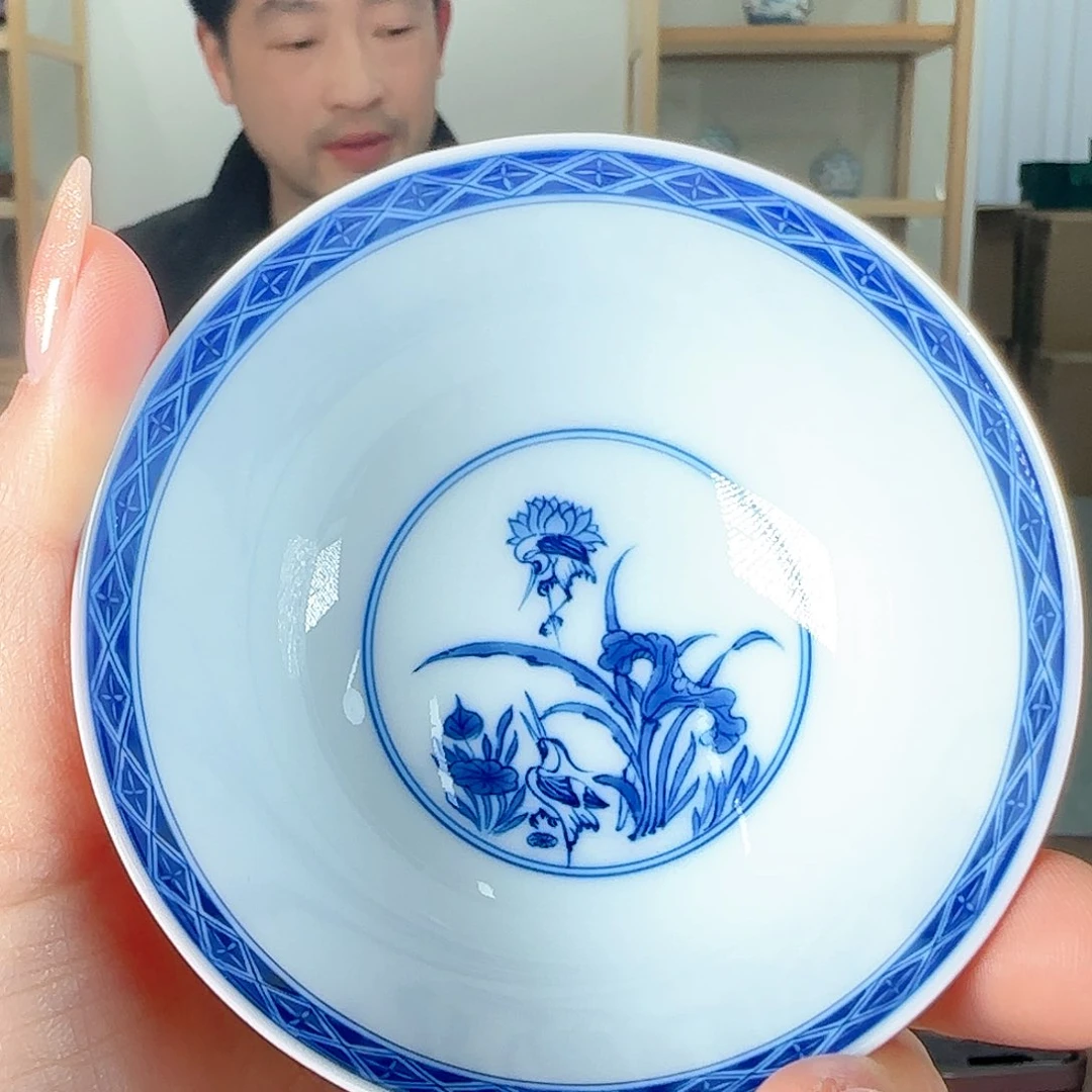 瓷片陶瓷陶瓷陶瓷陶瓷珊瑚红