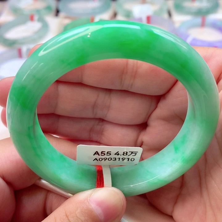 未镶嵌手镯翡翠满绿完美推荐15号11