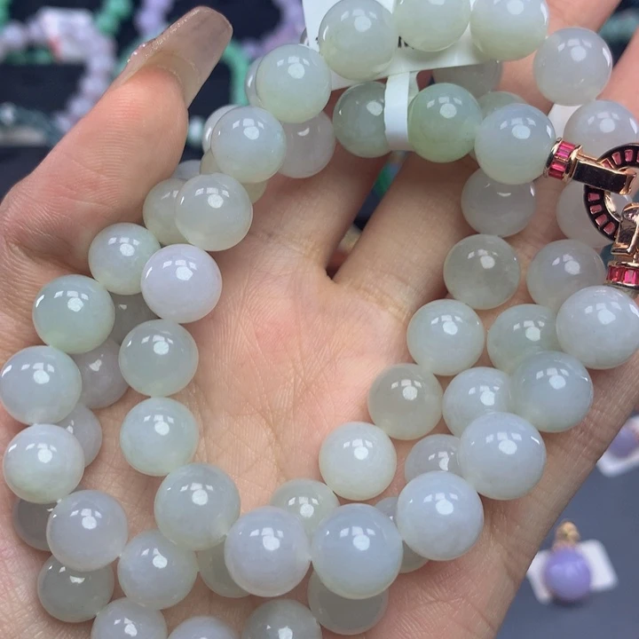 翡翠手链未镶嵌翡翠