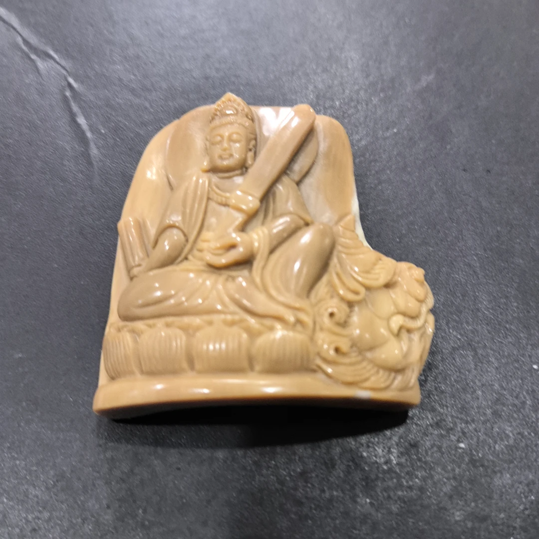 猛犸约55克雕刻件BC3036