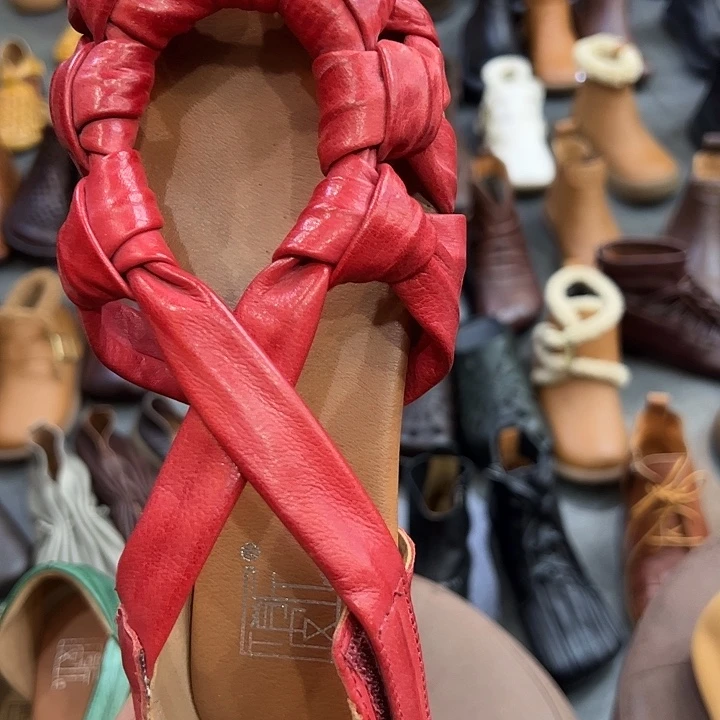 豆豆鞋5911-1红色39