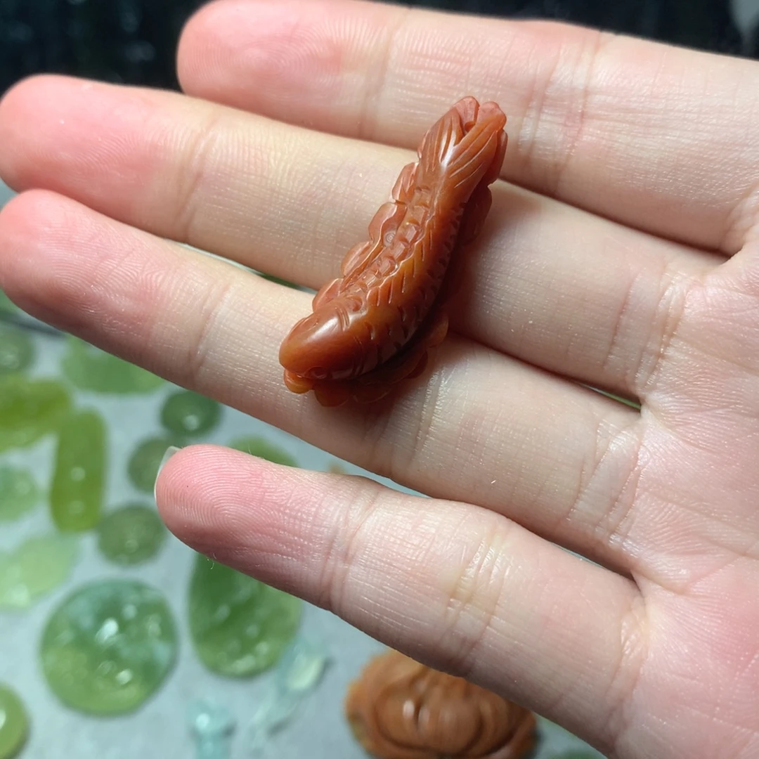 蛇纹石玉合金颈饰