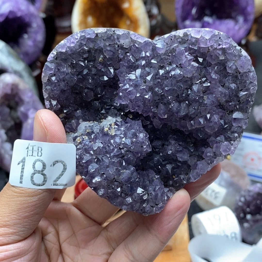 未镶嵌大型摆件（非配饰）水晶