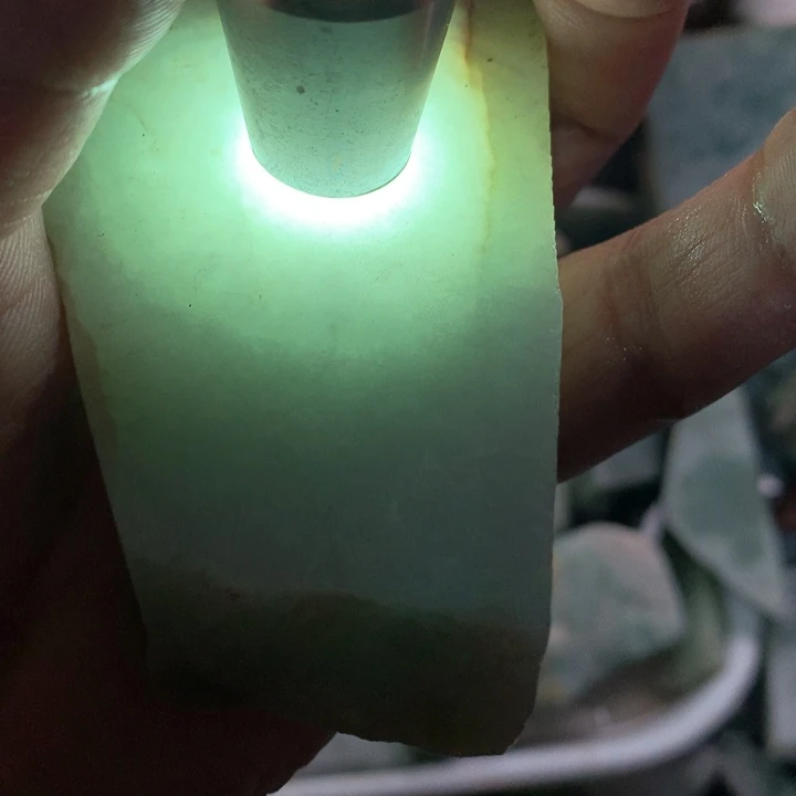 裸石翡翠天然翡翠
