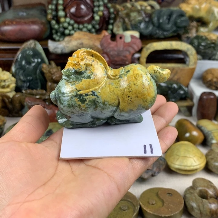 青***°岫岩河磨玉（透闪石质玉）未镶嵌珠宝奇石