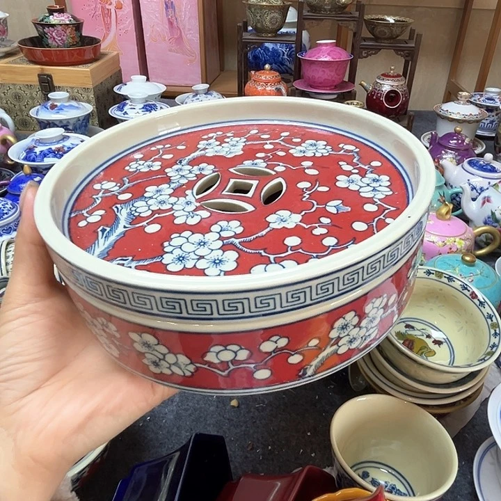 珐琅彩工艺是由陶瓷