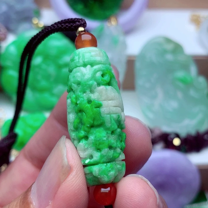 毛衣链未镶嵌翡翠