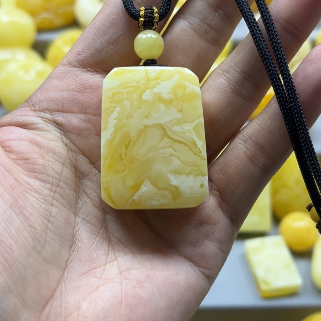 蜜蜡珠宝奇石未镶嵌