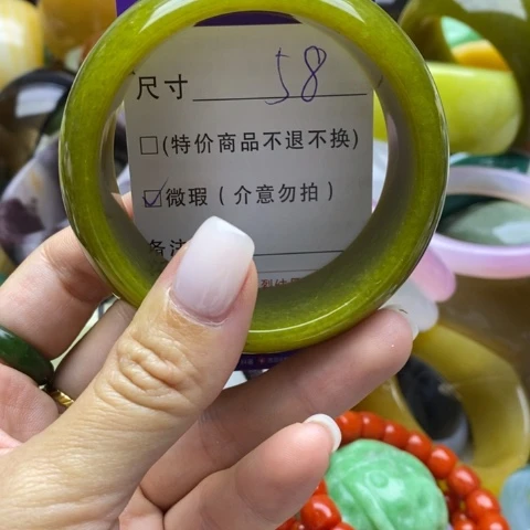 未镶嵌蛇纹石玉手镯