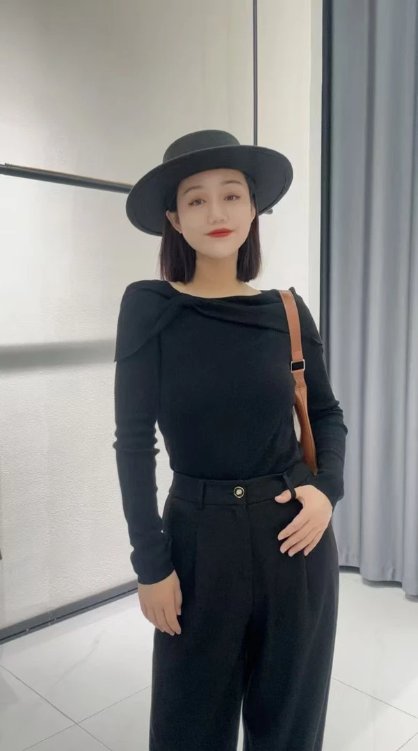 YIYAN艺燕-一字肩蝴蝶结针织衫18671