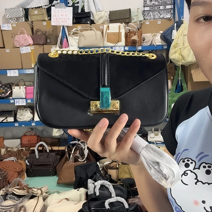 猪剖层皮革A***e健健康康平平安安