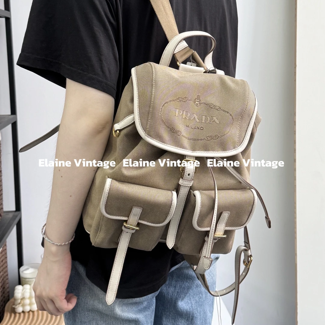 95新 Prada/普拉达 帆布拼皮双口袋双肩包（25cm）/Y674
