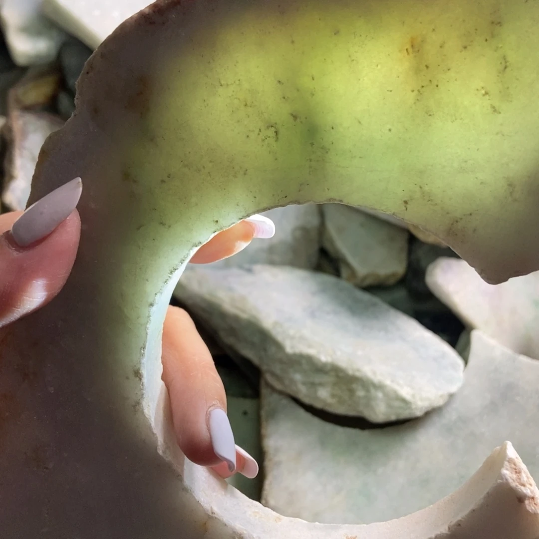 翡翠未镶嵌挂件天然翡翠