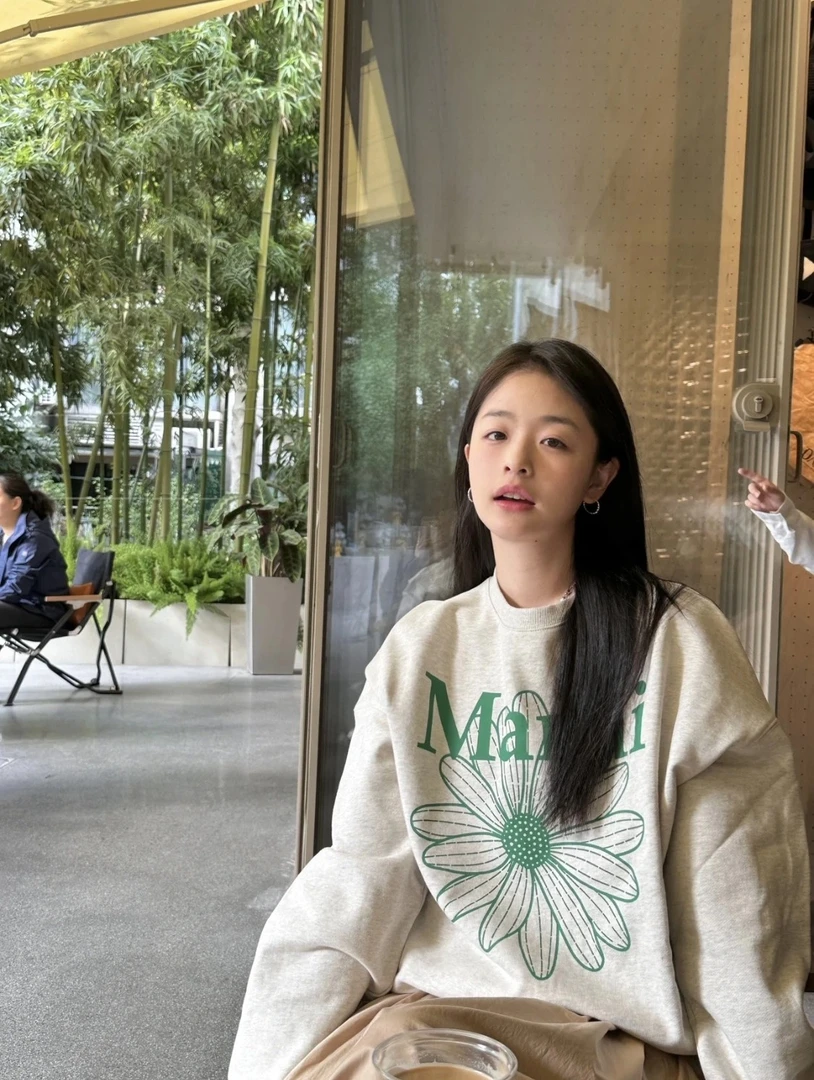 2025新款爆款灰色圆领套头卫衣女春秋美式oversize加绒宽松上衣冬