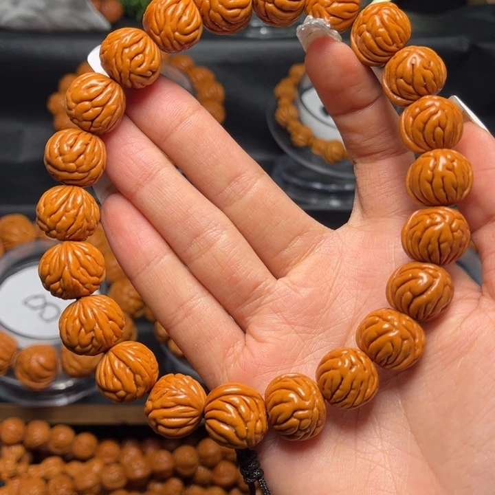 桃核手串过*桃核手持