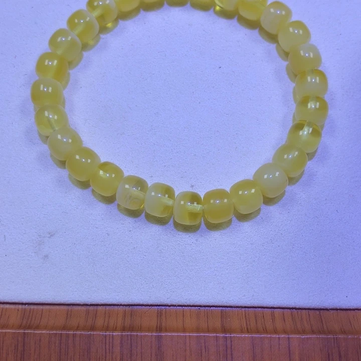 琥珀未镶嵌珠宝奇石8