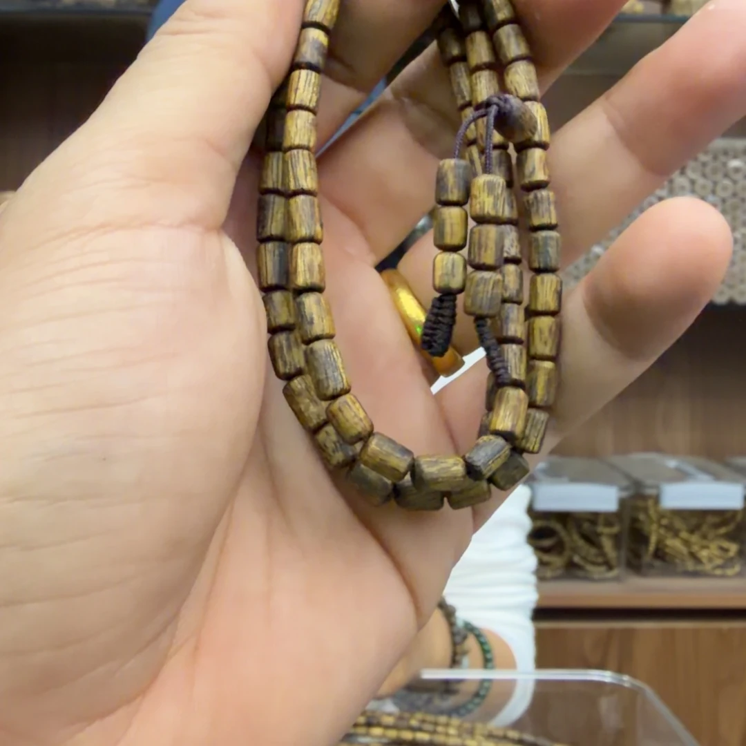 沉香沉香碎屑树心琪大漠高桩4mm7克➕