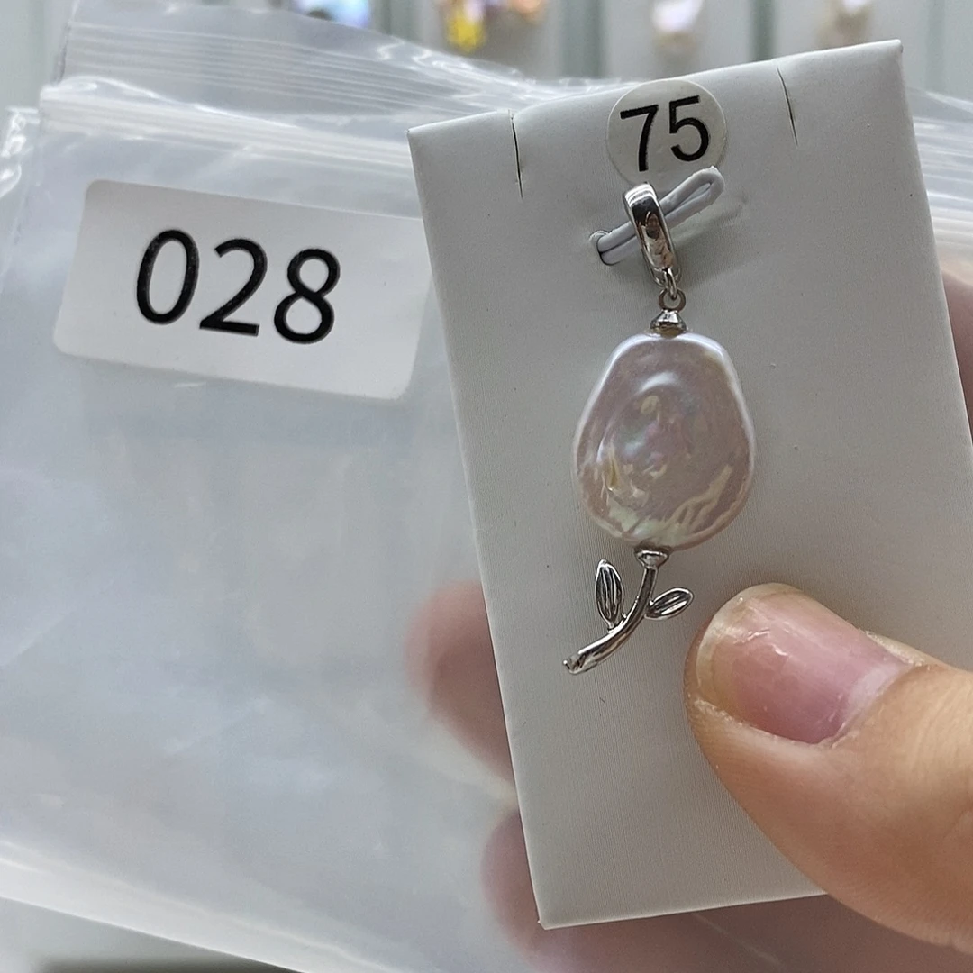 颈饰合金淡水珍珠